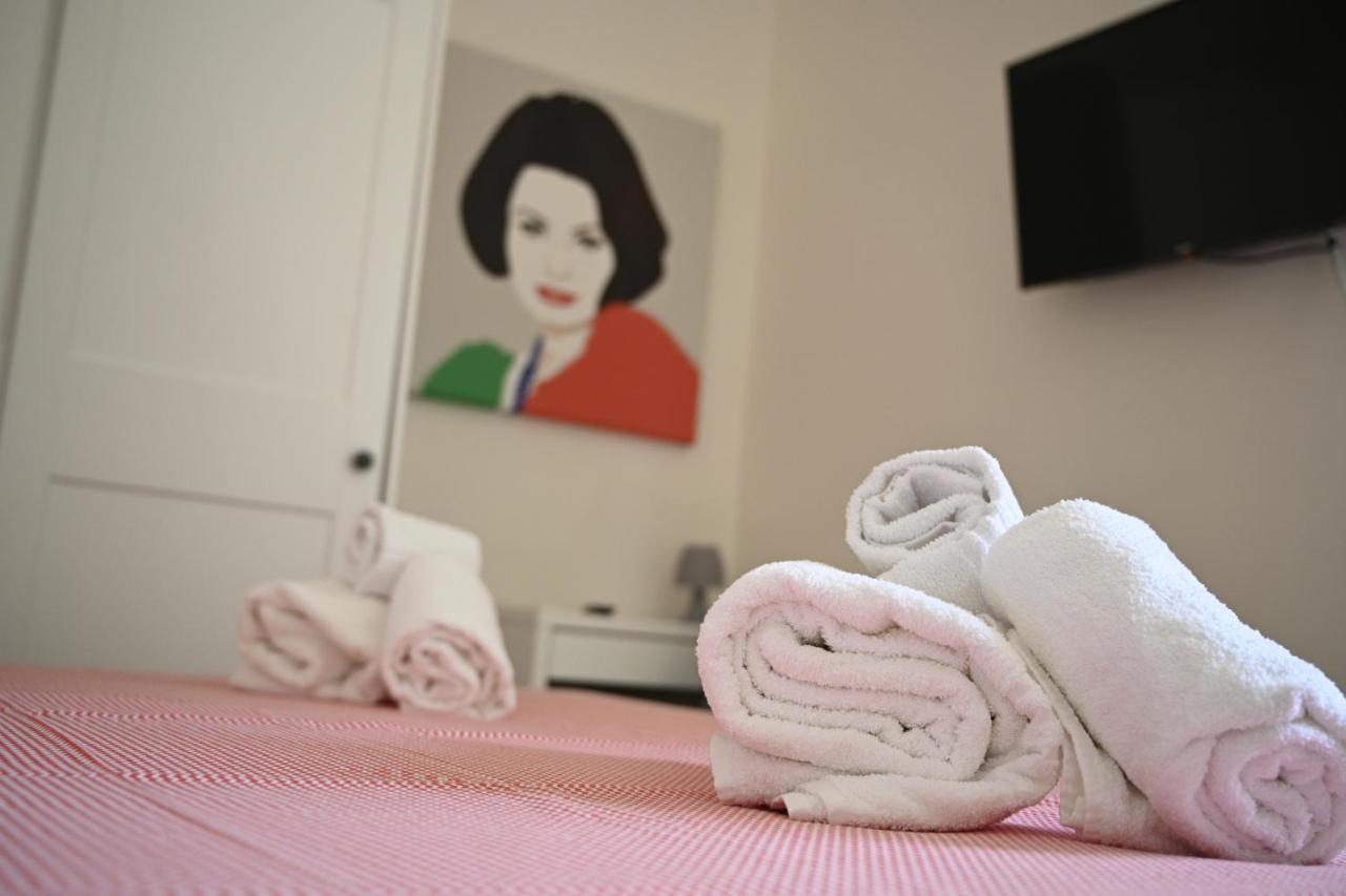 Casa Donna Francy City Center 那不勒斯 外观 照片